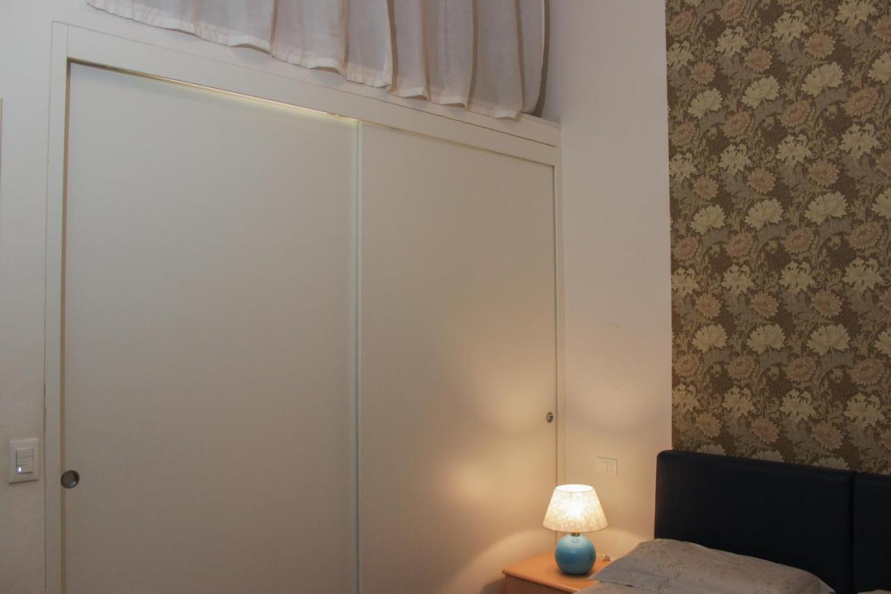 Casa Agape Mazzini-Sant'Orsola Appartement Bologna Buitenkant foto